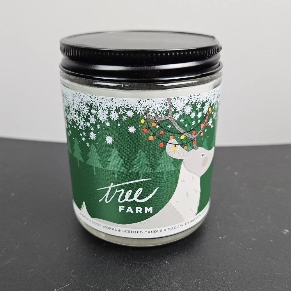 White Barn Bath and Body Works Tree Farm Single Wick Candle